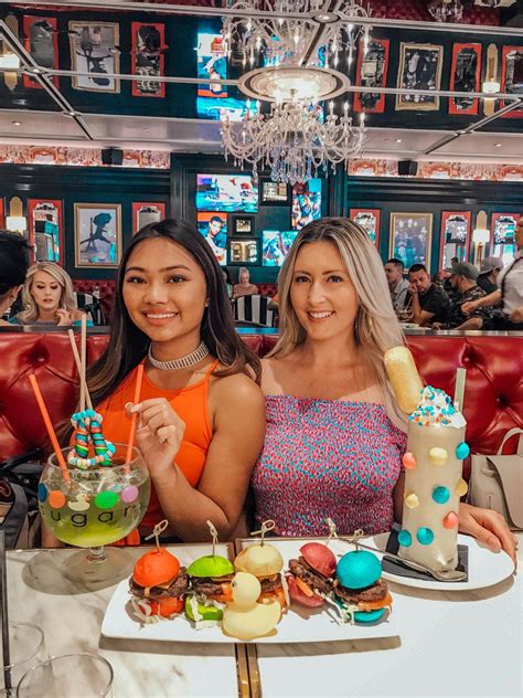 Download the app today and start experiencing the fun! The Ultimate Girls' Guide to Las Vegas | Las vegas trip ...