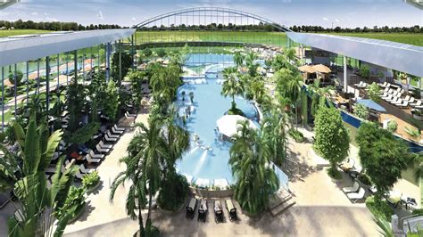 Therme erding is the second largest thermal bath complex in europe (after therme bucharest) at 185,000 square metres (46 acres). Maailman suurin saunakeskus -Therme Erding saunahuvipuisto ...