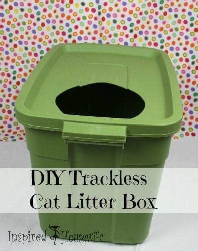 How to make a custom cat litter box so that your dogs can't get to it, while keeping cleaning up as painless as possible. DIY Low Track Cat Litter Box | Inspired Housewife