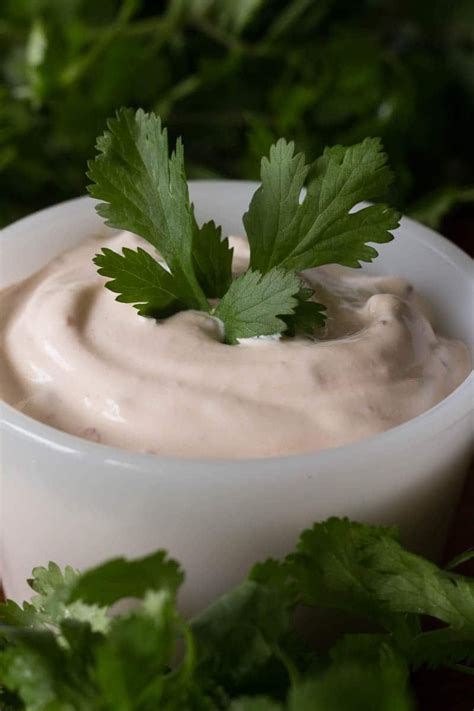 How do you make chipotle sour cream? Combine sour cream and chipotle peppers in adobo sauce in ...