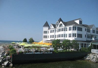 Guest rooms offer a flat screen tv and air conditioning, and murray hotel makes getting online easy as free wifi is available. Hotel Iroquois Mackinac Island | Mackinac island, Island ...