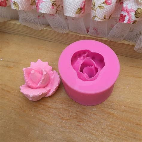 I wanted to make some cupcake hearts and the time it took to bake them was at least doubled. Aliexpress.com : Buy BK136 3D Succulent Plants Cake Dessert Decorative Molds Sugar Baking Candle ...