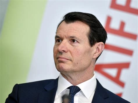 Il quitte également ses autres fonctions dans le secteur financier. Guy Lachappelle | Allnews