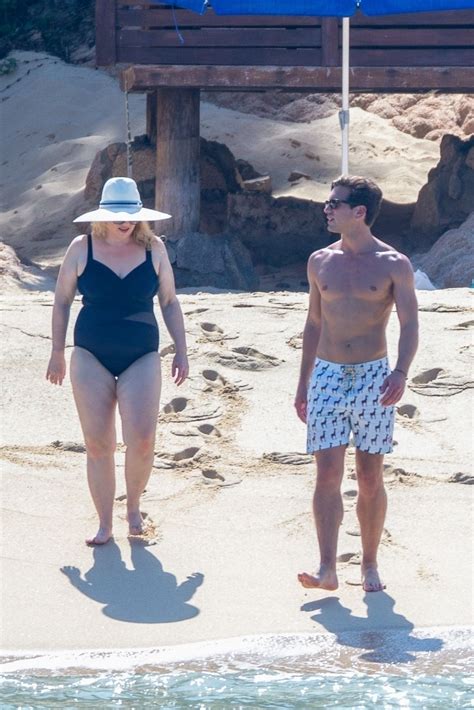 Ре́бел ме́лани эли́забет уи́лсон (англ. REBEL WILSON in Swimsuit at a Beach in Cabo San Lucas 10 ...