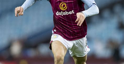 Gabby agbonlahor believes jack grealish can do 'much better' than man united. Aston Villa: Playing with Callum Reilly made me ...