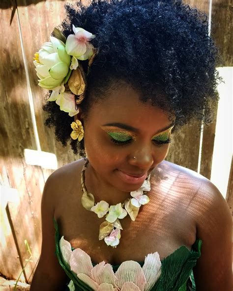 I've already featured over 70 easy halloween costumes for girls with free patterns. Inspiration & Accessories: DIY Princess Tiana Halloween Costume Idea #princesstiana # ...
