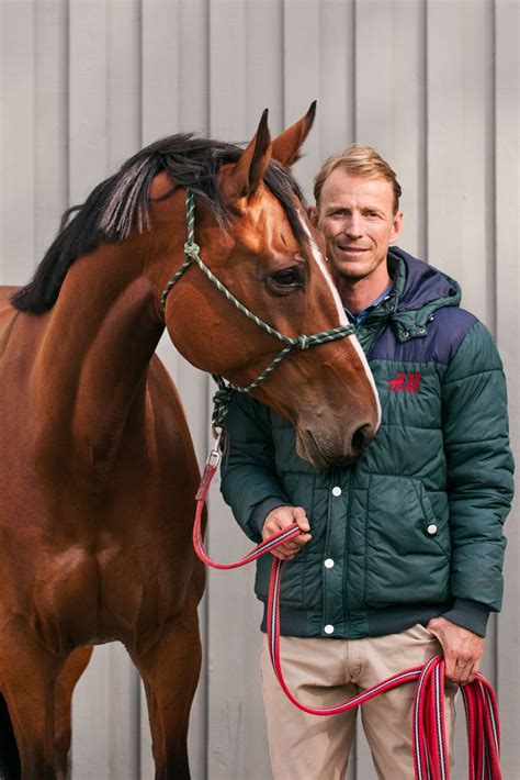 Ersättaren inför ett eventuellt os blir king edvard. Grannliv var på besök hos Peder Fredricson och Lisen Bratt ...