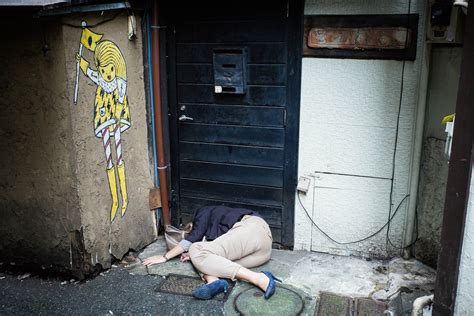 Bonding, probably one of the most pleasurable parts of infant care, happens during the sensitive time in the first hours and days after birth when parents make a deep connection with. A Japanese woman passed out drunk in a dirty Tokyo ...