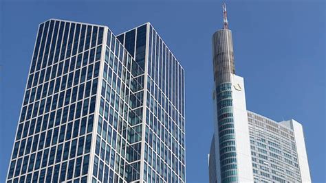 Kg agrarbank agricultural bank of china frankfurt branch aka. JP Morgan mietet in Frankfurt Raum für 200 Banker