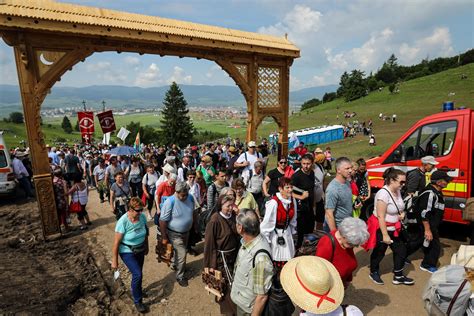 Zarándokok nélkül, a kegytemplomban tartják meg a pünkösdszombati búcsút. Csíksomlyói búcsú