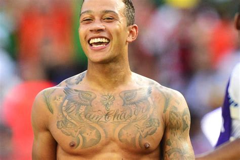 Durch einen verwandelten elfmeter von memphis depay liegen die niederlande vorne. Bildergalerie: Überraschende WM-Gesichter: Vertragslose ...