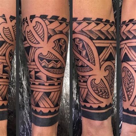 But unlike the traditional tatau, these tattoos incorporate elements other than the prevalent angular geometric designs of authentic samoan tattoos. 60+ Best Samoan Tattoo Designs & Meanings - Tribal ...