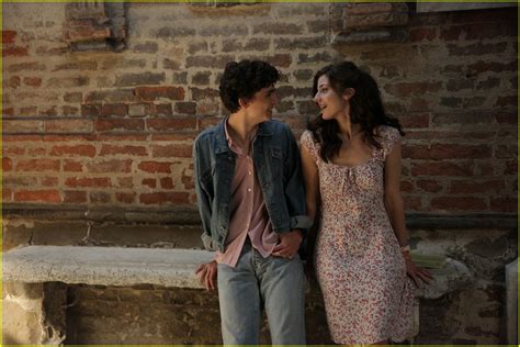 Call me by your name (italian: Timothee Chalamet Made Love to a Peach Before 'Call Me By ...