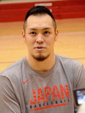 日本バスケットボール協会は、日本代表チームの愛称を2011年4月から5月にかけて一般公募した。 その中から男女共通の愛称として「 隼（ハヤブサ）ジャパン 」を選定し、2011年7月に発表し 15 、それを2015年まで使用していたが、2016年から「 akatsuki five. 永吉＆橋本バスケ3人制で再び日の丸背負う 18年アジア大会で ...