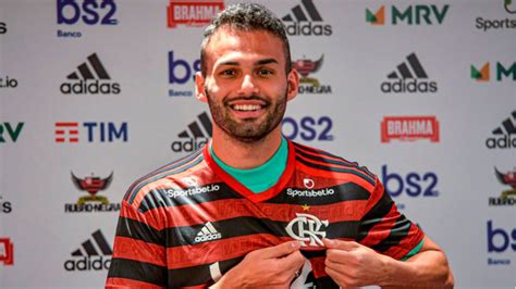 Check spelling or type a new query. Thiago Maia posta vídeo vibrando com gol do Flamengo na ...