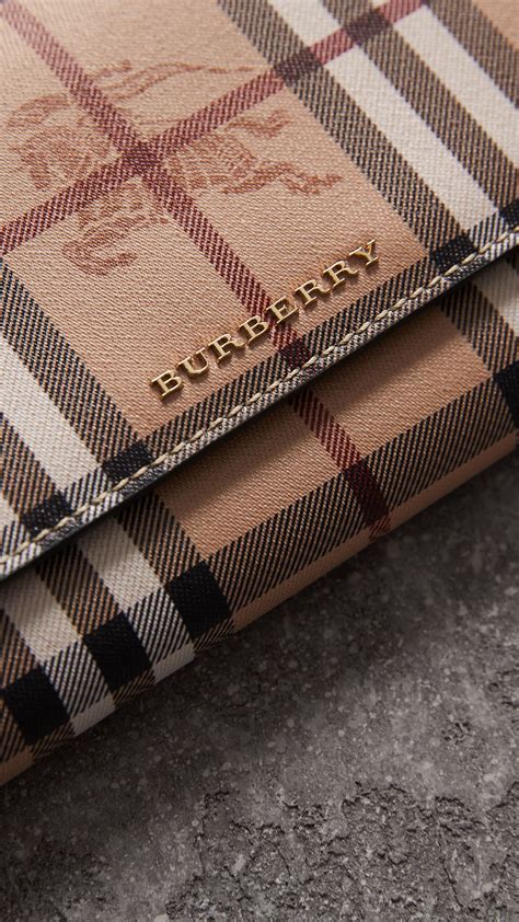 Maybe you would like to learn more about one of these? Women's Clutches | Burberry in 2020 (With images ...