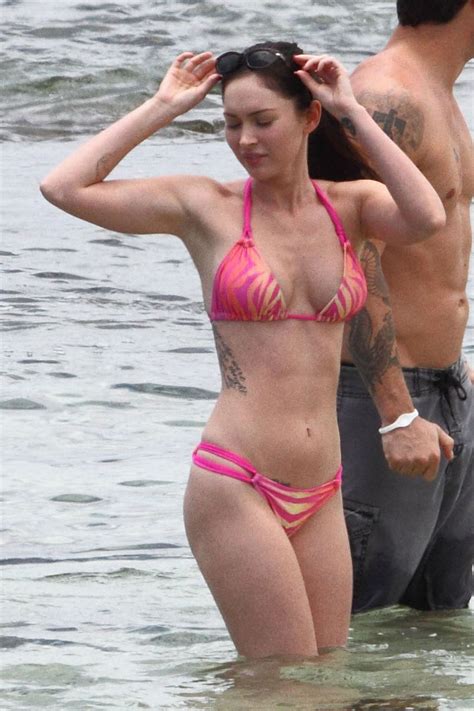 Revenge of the fallen and by the. megan-fox-pink-bikini-candids-hawaii-june-19-2011-03 ...