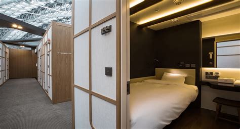 This is incheon's new capsule hotel right here at the airport in seoul! Making Use of Incheon Airport Facilities to Have Enjoyable Waiting Time | Airpaz Blog
