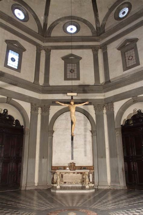 La chiesa di santo spirito è una delle principali basiliche della città di firenze. Il Cristo di Michelangelo in Santo Spirito ancora più ...