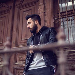 It is frustrating to see influencers making thousands of dollars per post on one of the most popular ways (if not the most popular way) that influencers make money on instagram is through sponsored posts. Pin by Ahsen Akyol on Sancak | Instagram, Instagram posts ...