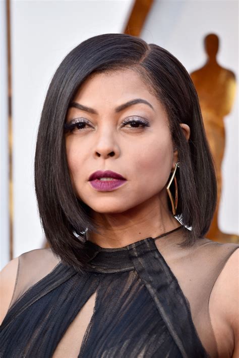 Henson's hairstylist shares the diy for her urban veronica lake another day, another fabulous hairstyle for taraji p. Taraji P. Henson Asymmetrical Cut - Shoulder Length ...