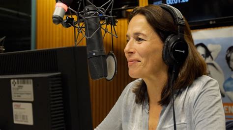 Tschentscher plant öffnung der außengastronomie zu pfingsten. Anne Will - Das ERSTE zu Gast bei radioeins - YouTube