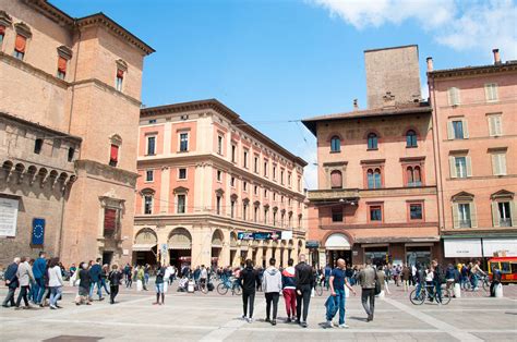 A topography that spreads over the plain of po river valley, along the reno and the panaro rivers, in bologna and its environs offer landscapes and nature, of course, but also art and culture. A lively square - Bologna, Emilia-Romagna, Italy - www ...