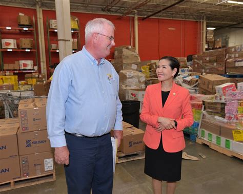 The city temple soup kitchen and clothing pantry, the rack, operates monday, wednesday and thursday from 11:30 a.m.12:30 p.m. MD Food Bank Day to Serve Food Distribution | First Lady ...