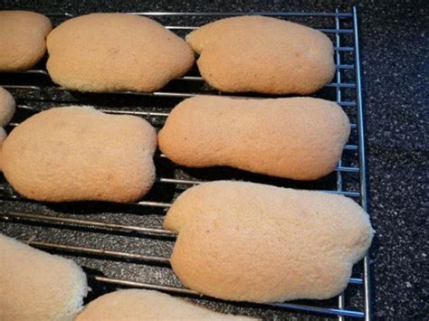 They're not at all difficult, yet still impressive. Italian Lady Fingers Recipe - Bread and Butter ...