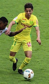 He will never become an aerial threat, but that is the one area where he looks void of any technique. Amine Harit — Wikipédia