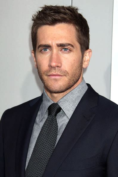 Born december 19, 1980) is an american actor and producer. Jake Gyllenhaal | Doblaje Wiki | FANDOM powered by Wikia