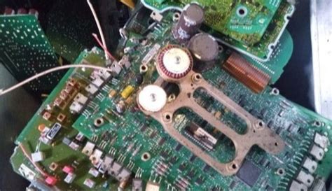 Manoeuvre the tricks buy the seller. Computer CPU Scrap in Delhi, कंप्यूटर का रद्दी माल ...