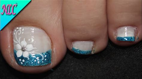 Las uñas de los pies merecen mucha atención cuando se trata de moda. DISEÑO DE UÑAS PARA PIES FLOR Y FRANCÉS PARA PRINCIPIANTES ...