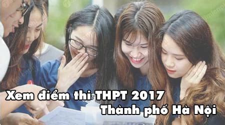 Thí sinh đến phòng thi làm thủ tục dự thi, đính chính sai sót (nếu có) và nghe phổ biến quy chế thi, lịch thi. Xem điểm thi THPT 2017 thành phố Hà Nội theo tên, số báo danh