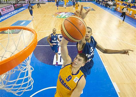 Mais sa cote et la perception des fans à son égard ont changé au fur et à mesure des années passées de. Eurobasket 2013 - Top 5 Nicolas Batum et Boris Diaw à l ...