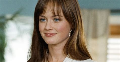 245,325 likes · 782 talking about this. Alexis Bledel in una scena del film Post Grad: 127328 ...