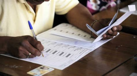 Como esta es una elección oficial, normada por el servicio electoral (servel), los vocales de mesa nominados para estas primarias presidenciales tienen la obligación de cumplir con dicha labor. Vocales de mesa para Plebiscito serán los mismos que las ...