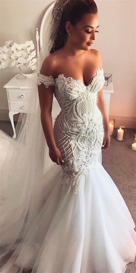 Our utah bridal shop carries the latest trends in modest bridal gowns, modest prom dresses, lds temple dresses, and modest bridesmaid dresses for our more conservative. Gorgeous Sweetheart Wedding Dresses For Brides (With ...