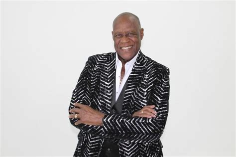 Mar 31, 2021 · johnny ventura (born juan de dios ventura soriano, march 8, 1940, la romana, dominican republic) is a dominican merengue composer and singer, the first to achieve widespread fame outside of the dominican republic. Merenguero dominicano Johnny Ventura positivo por covid-19 ...