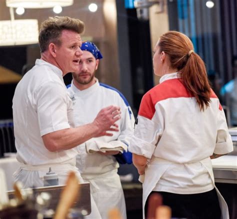 Has the hell's kitchen tv show been cancelled or renewed for a 17th season on fox? Hells Kitchen Season 11 Episode 17 - detroitneon