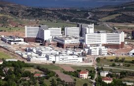 Acil tarafından yatışı yapıldı ve bir hafta geçmesine rağmen doktor odasından. Elazığ Şehir Hastanesi - 06/03/2021 - Emlakkulisi.Com