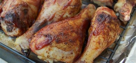 Forget cooking times and rely on your temp gage for perfect results. Chicken Drumsticks In Oven 375 - Baked Chicken Drumsticks ...