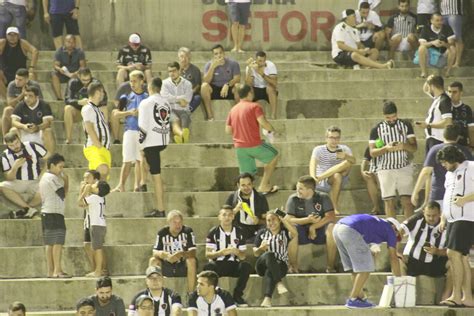 A torcida jovem do botafogo, popularmente conhecida como tjb, é uma torcida organizada ligada ao clube de futebol brasileiro botafogo de futebol e regatas. PARAIBANO 2020: CONFIRA AS FOTOS DO JOGO BOTAFOGO-PB X NACIONAL DE PATOS | TV Torcedor
