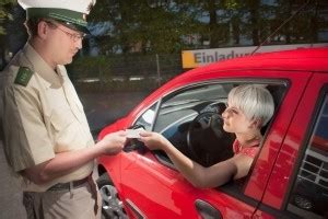 Ab wann ein fahrverbot droht wann sich ein einspruch lohnt wie du es in ein bußgeld umwandelst jetzt alles über fahrverbote erfahren. Fahrverbot erhalten? - Infos zur Fahrerlaubnis 2020