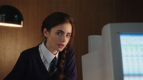 Lily jane collins was born in guildford, surrey, england. Photo de Lily Collins - Love, Rosie : Photo Lily Collins ...