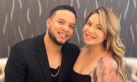 Music of the blue angels and duets with other artists. Chiquis Rivera y Lorenzo Méndez firman su divorcio - La ...