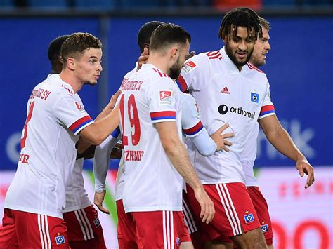 Der hsv kam trotz klaren vorteilen in sachen ballbesitz (65 prozent) selbst erst unmittelbar vor der darmstadt eiskalt. Darmstadt - HSV: Hier sehen Sie das Spiel live im TV und ...