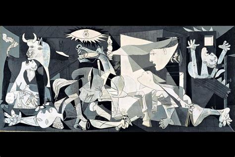 In picasso's secret guernica, he has invoked a number of unseen harlequins to overcome the forces of death represented in the painting. Guernica en Picasso | Página12