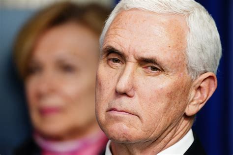 Beberapa perbedaan tekukur kelantan dan tekukur lokal antara lain: Mike Pence : Video & story: Pence calls for lawmakers to ...