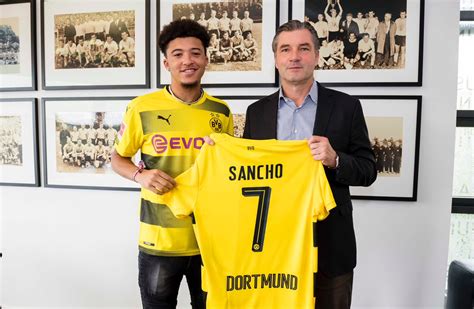 Latest on manchester united forward jadon sancho including news, stats, videos, highlights and more on espn. OFFICIAL: Borussia Dortmund sign Jadon Sancho